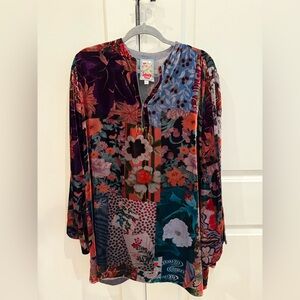 Johnny Was Grace Tessa velvet Tunic